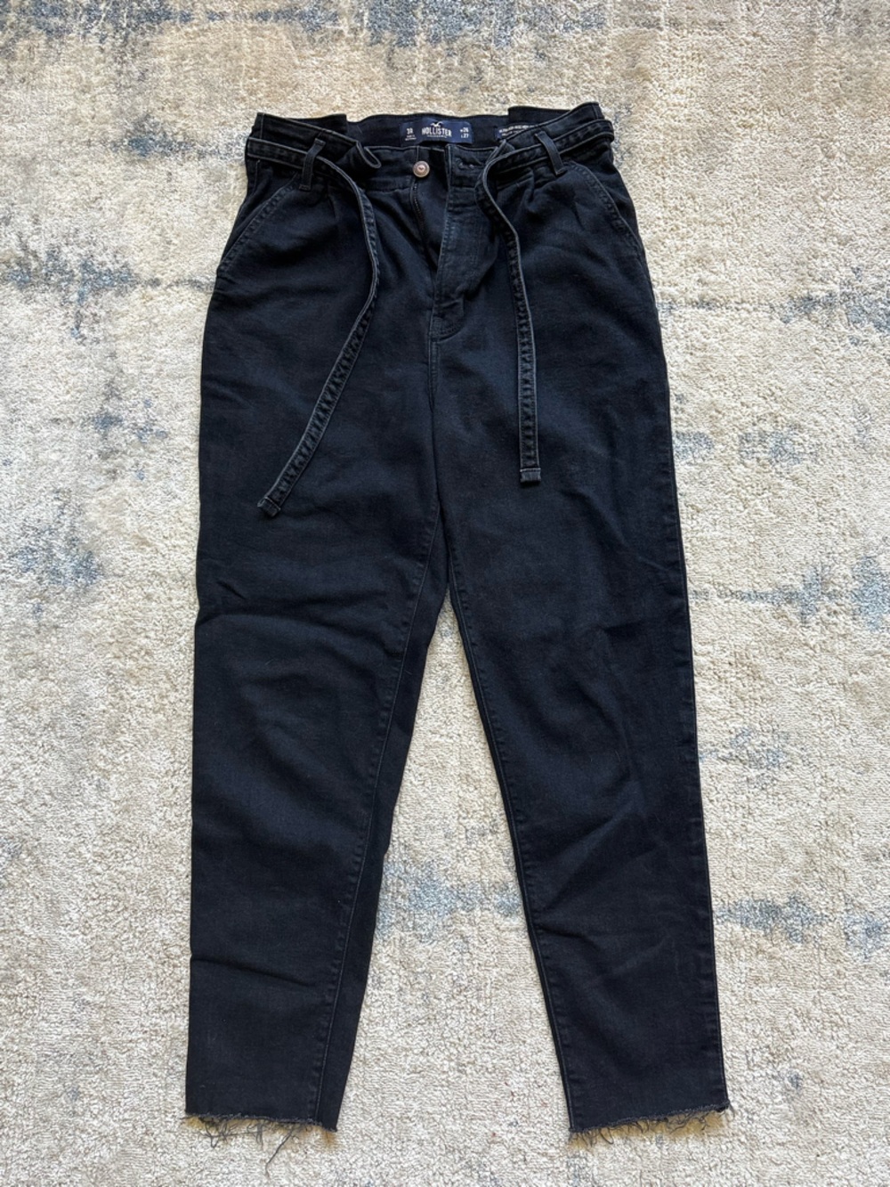 Hollister Black High-Rise Jeans with belt